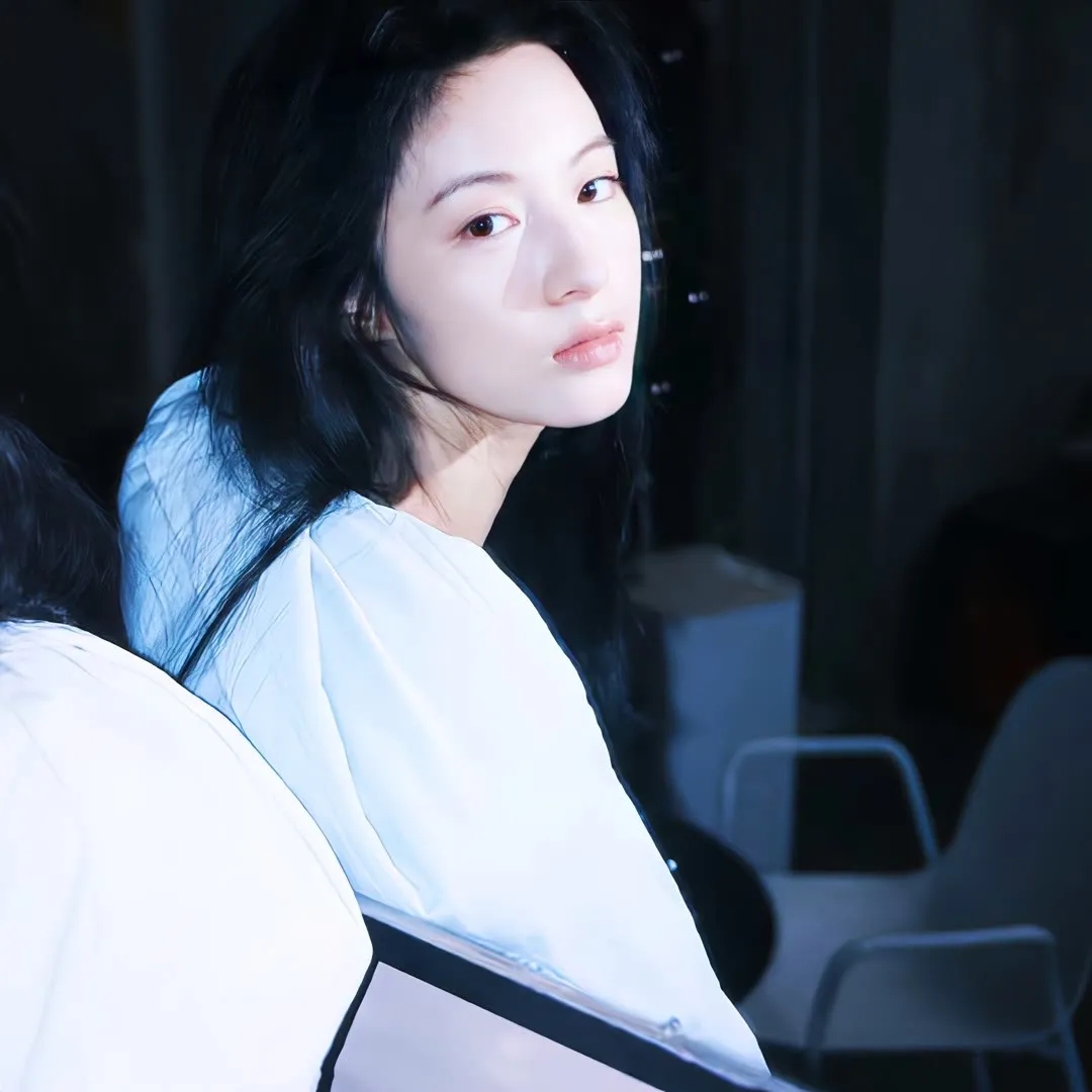 圣女的魔力是万能的第二季